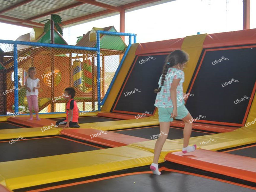 trampoline park-1