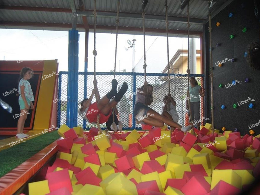 trampoline park-2