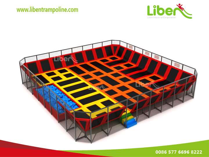 China Leading Manufacturer Helping Set Up Indoor Trampoline Tent