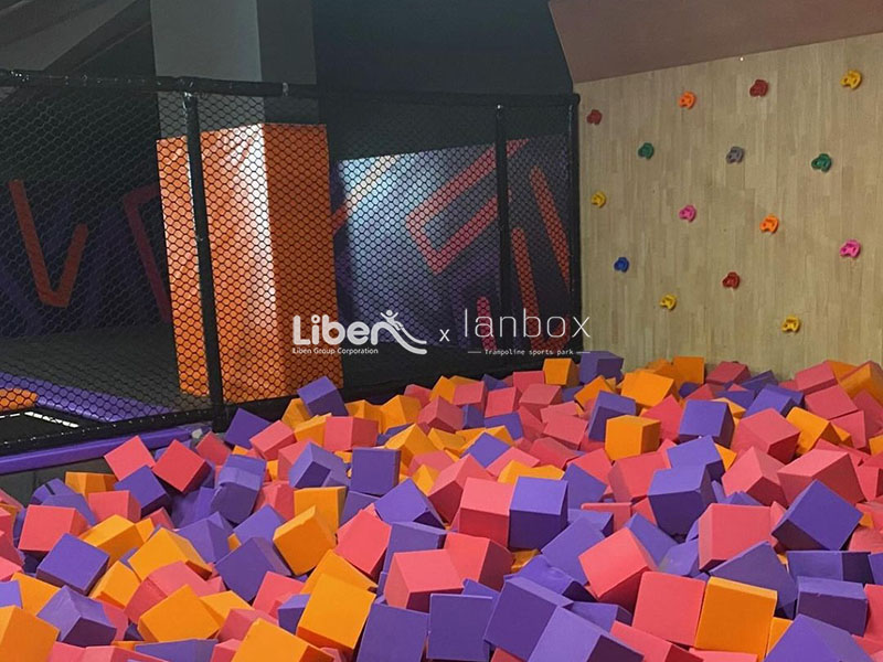 Foam Pit